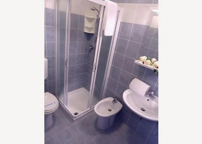 Enjoy Your Escape By The Pool Apartman Bibione