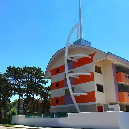 Enjoy Your Escape By The Pool *