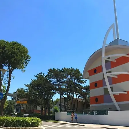 Enjoy Your Escape By The Pool *