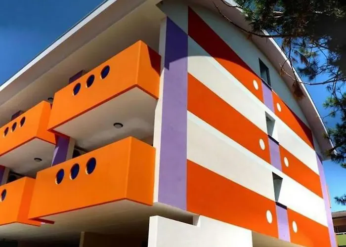 Enjoy Your Escape By The Pool Bibione